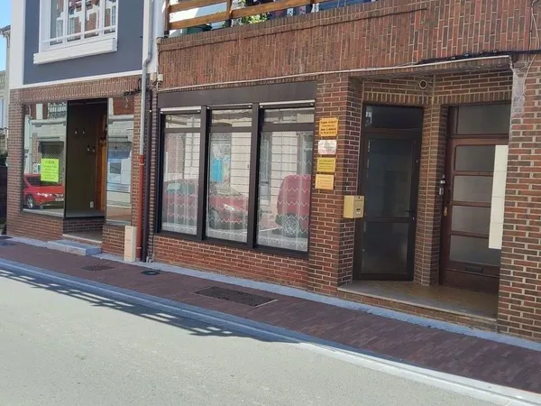local commercial centre Lumbres