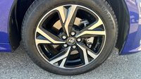 Toyota Yaris 116h Design 5p — photo 11