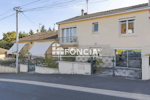 Maison 6 pièces 140 m²