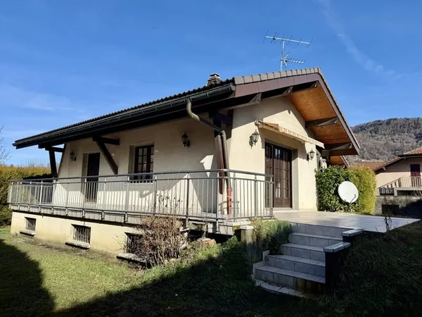 Cluses, la sardagne dans lotissement calme, Maison d'une sur