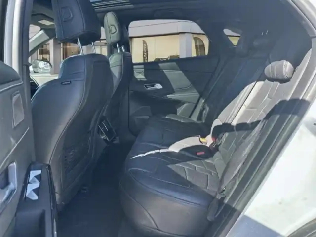 Ds Ds 7 crossback e-tense 4x4 300ch grand chic — photo 10