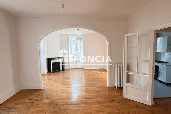 Appartement 2 pièces 80 m²