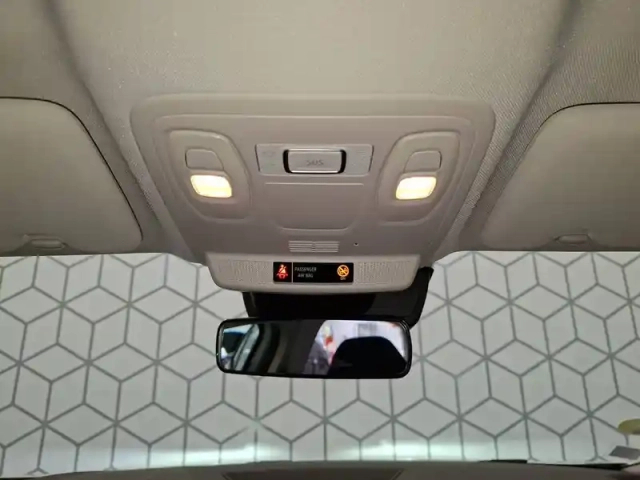 Renault Megane mégane iv berline blue dci 115 — photo 38