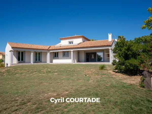 Maison 5 pièces 200 m²