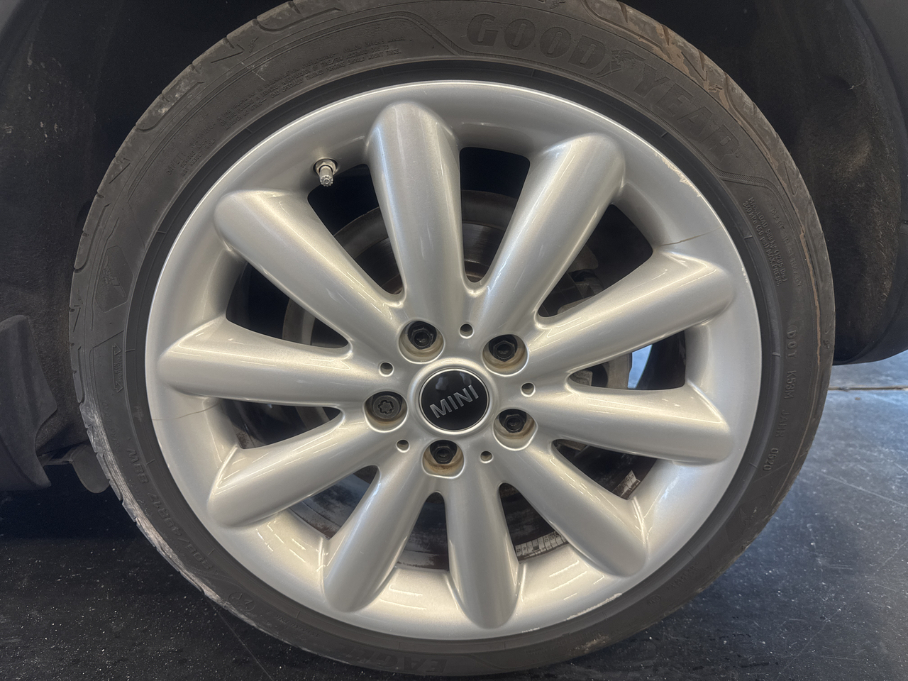 Mini Hatch 5 Portes Cooper 136 ch BVA7 — photo 20