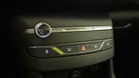 Peugeot 308 1.5 BlueHDi 130ch S&S Allure — photo 26