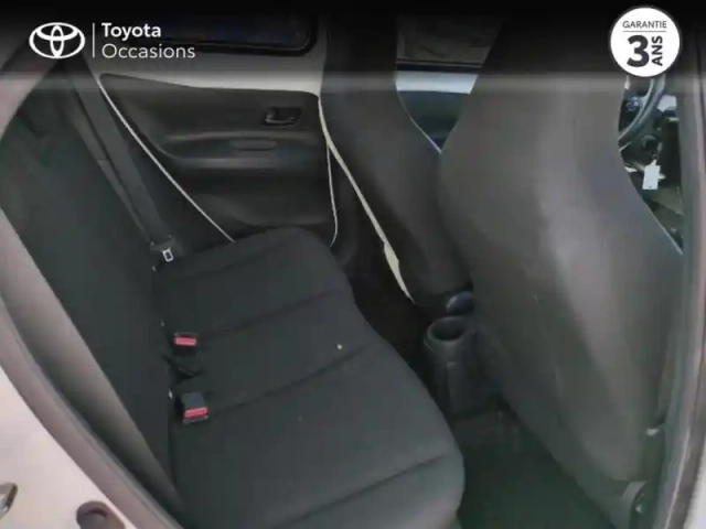 Toyota Aygo x 1.0 vvt-i 72ch dynamic s-cvt my24 — photo 7