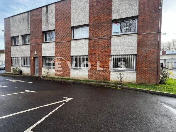 Bureaux 320 m²