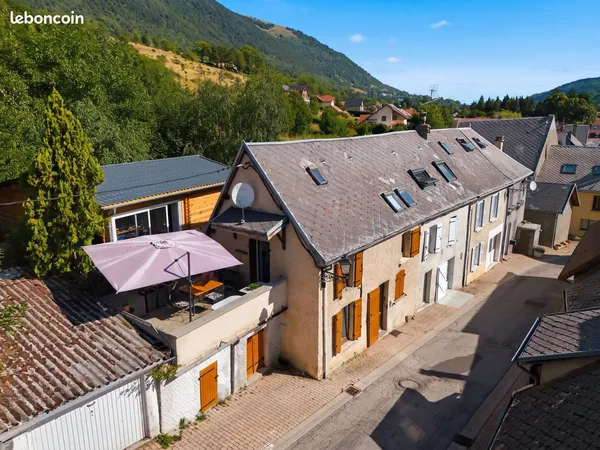 Maison de village 6 pièces 124 m²