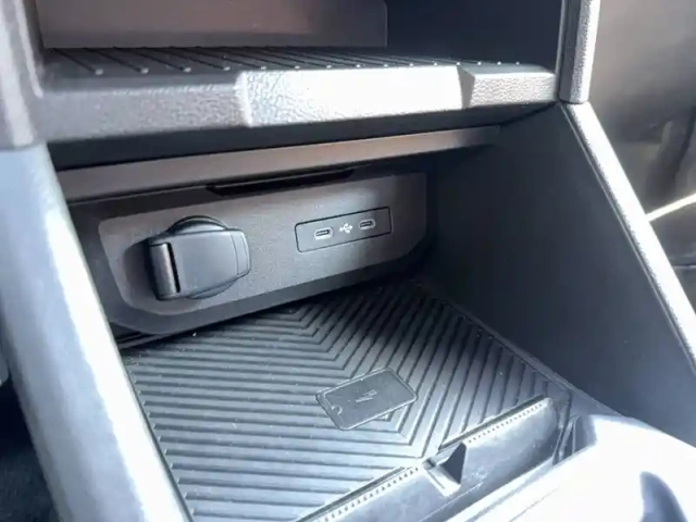 Dacia Duster eco-g 100 — photo 48