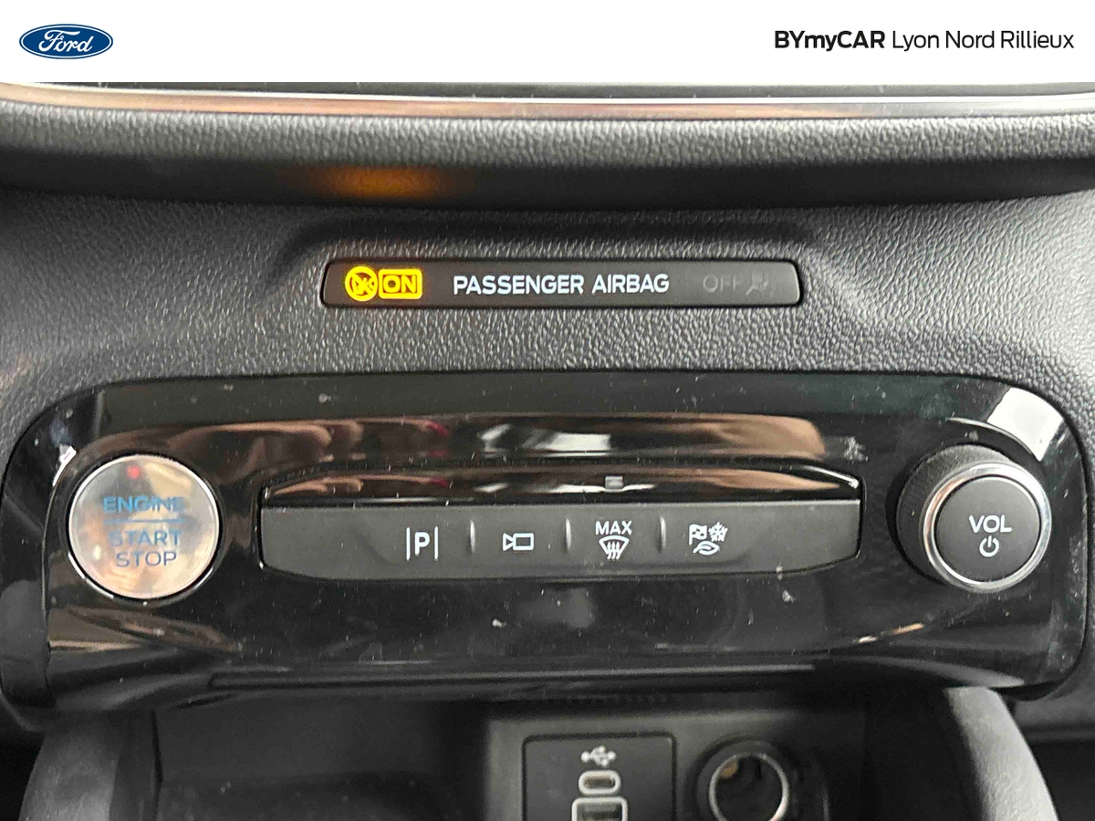 Ford Kuga 2.5 Duratec 180 ch FlexiFuel FHEV E85 Powershift — photo 36