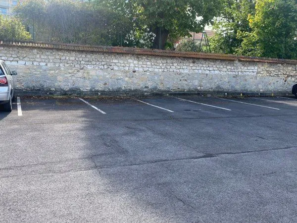 Place de parking Houzeau Muiron