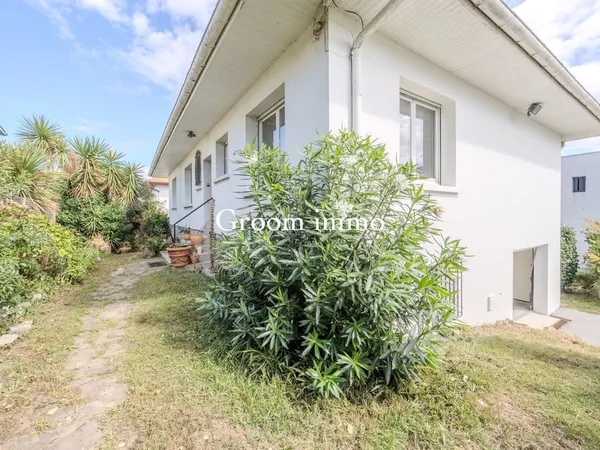 Maison de luxe 5 pièces 107 m²