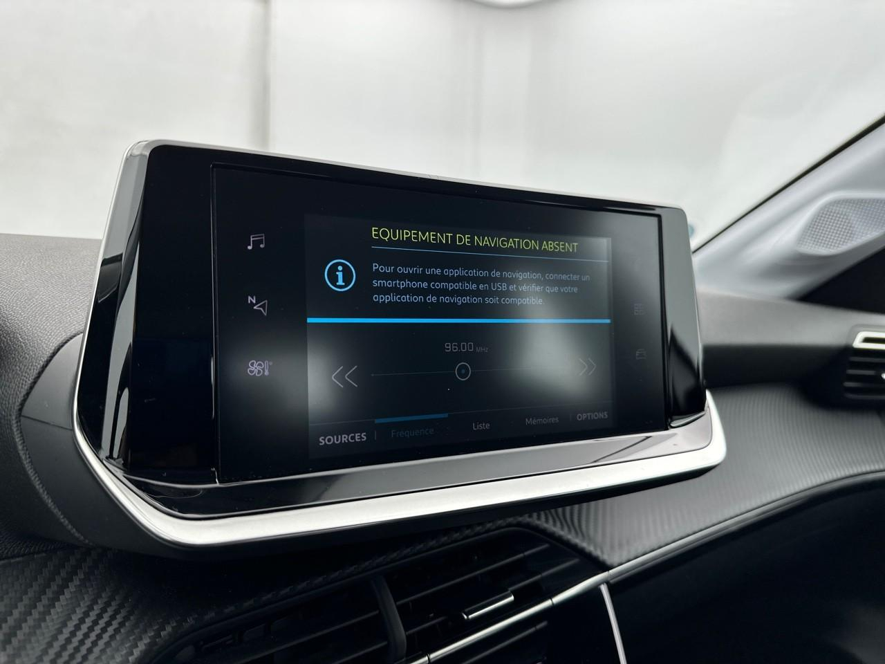 Peugeot 208 electrique 50 kwh 136ch like — photo 10