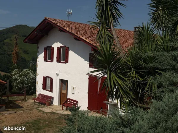Ferme basque rénovée