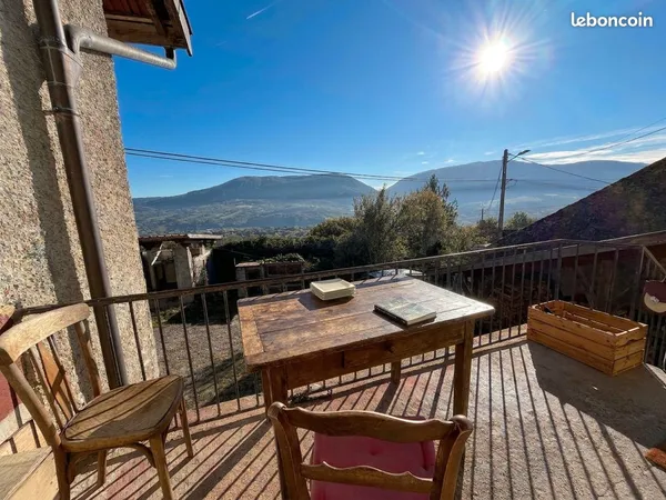 Propriété 6 pièces 156 m²