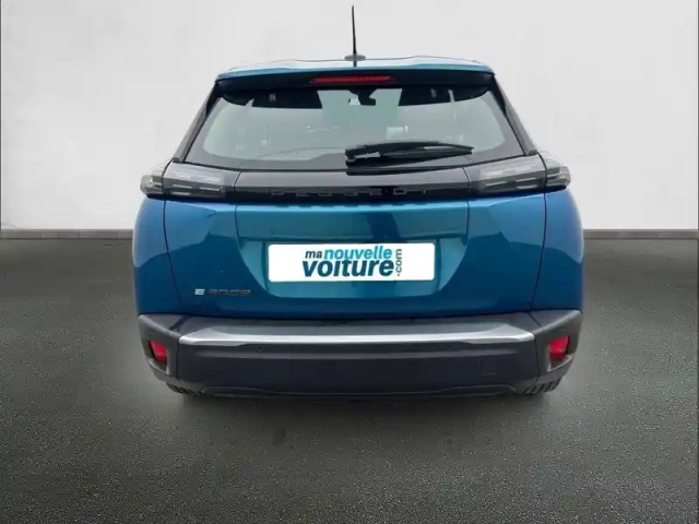 Peugeot 2008 electrique 50 kwh 136 ch — photo 5