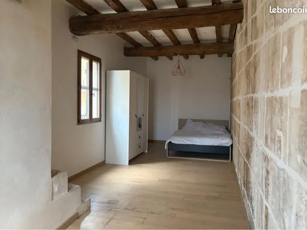 Maison meublée T2 bis - 58 m² - Bellegarde (30127) - 620 CC