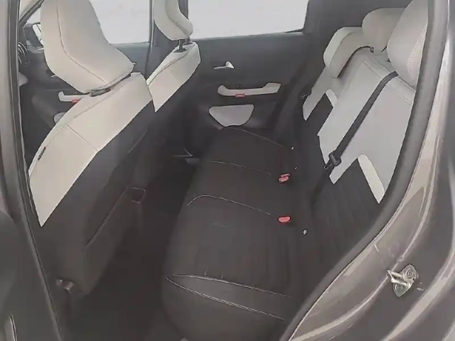 Citroën C3 turbo 100 ch manuelle — photo 2