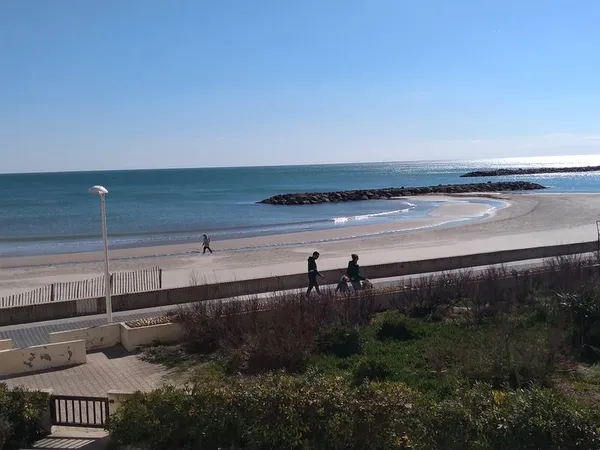 Studio a vendre palavas les flots face mer