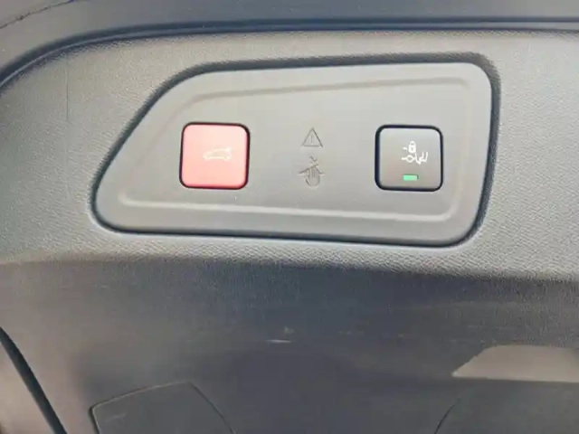 Citroën C5 Aircross bluehdi 130 s&amp;s eat8 — photo 21