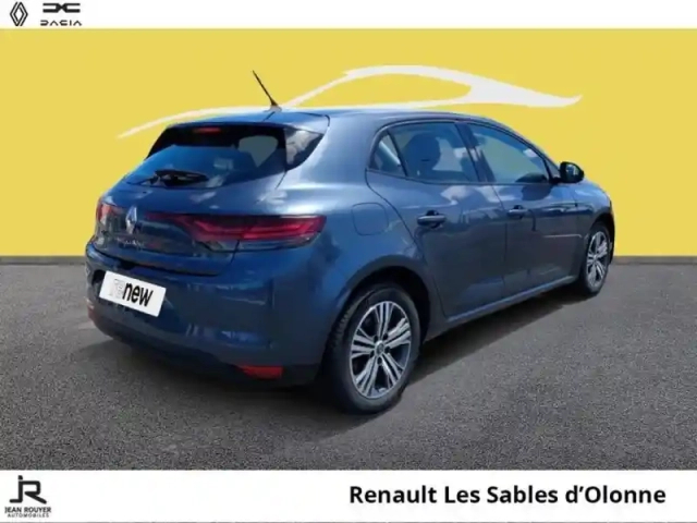 Renault Megane 1.5 blue dci 115ch evolution edc — photo 12