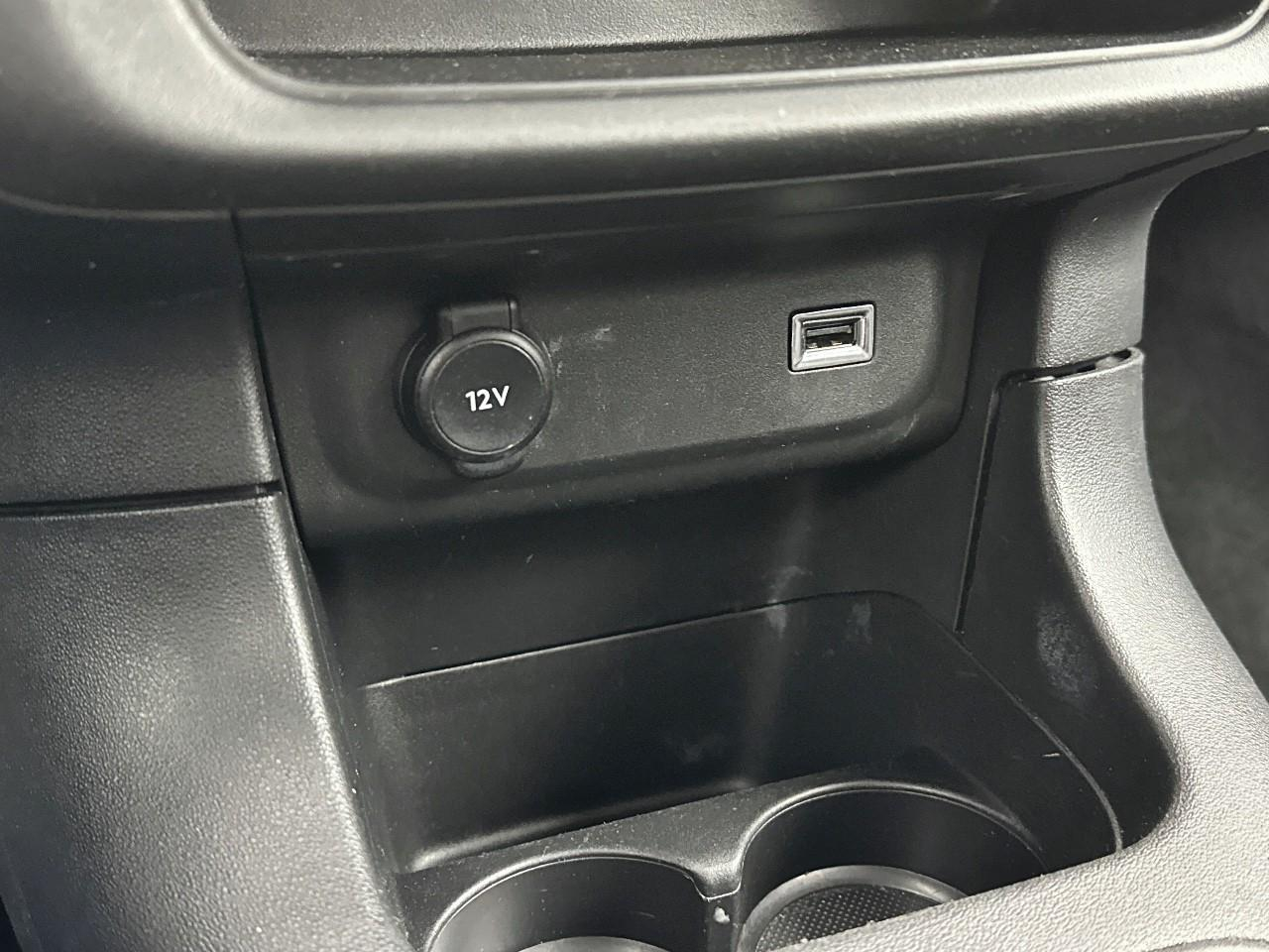 Citroën C3 puretech 83 s&s bvm5 shine pack — photo 28