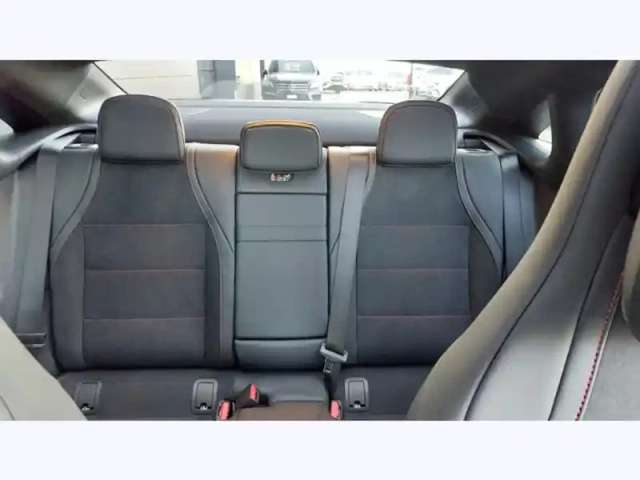 Mercedes Cla 200 — photo 23