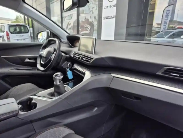 Peugeot 3008 ii bluehdi 130 s&amp;s active business — photo 22