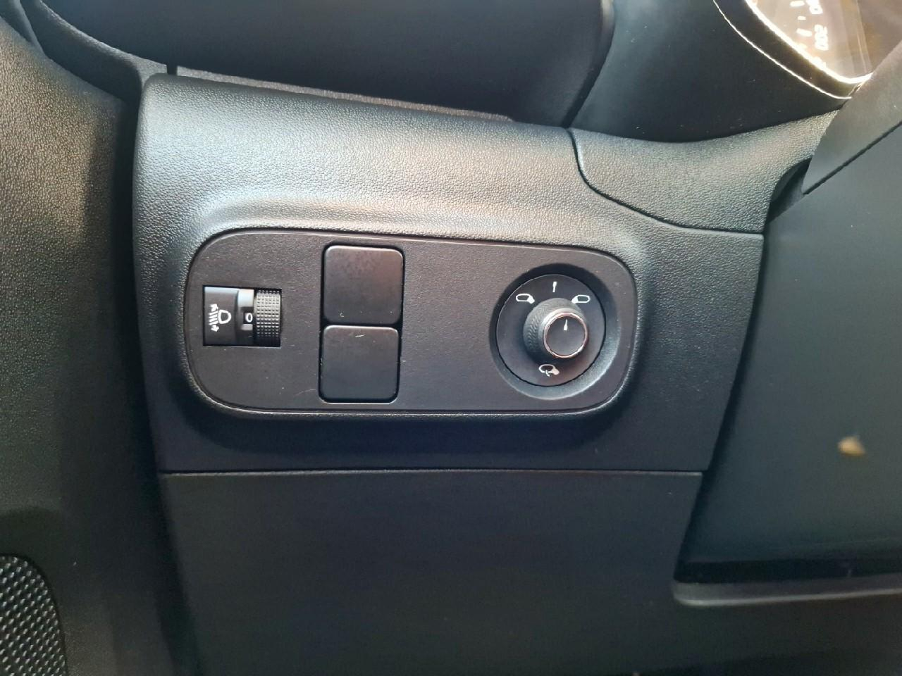 Citroën C3 1.5 bluehdi 100ch s&s plus — photo 18
