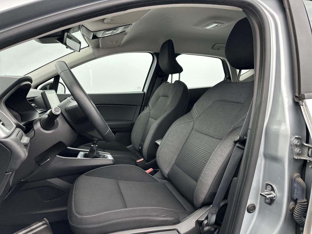 Renault Captur tce 130 fap business — photo 9