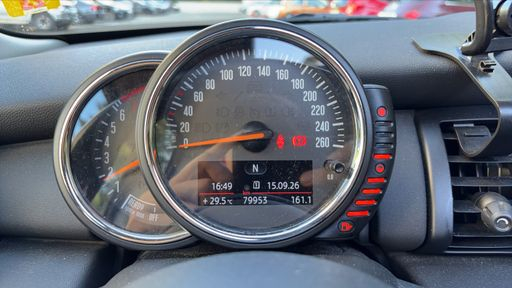Mini Mini 1.2 One 102 - Chili – 2014 – 79953 km – Essence – Boîte Manuelle — photo 14