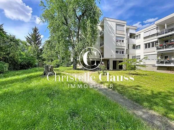 Spacieux appartement de 104m2 avec terrasses au calme