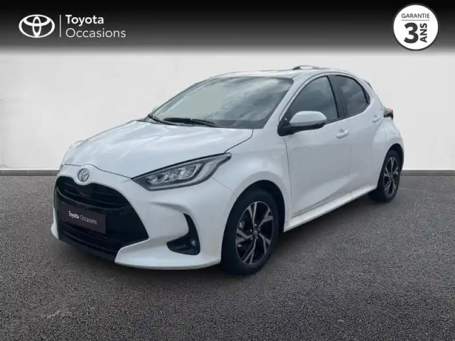 Toyota Yaris 116h design 5p my26