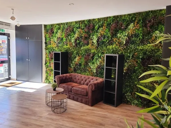 Local commercial 166 m²