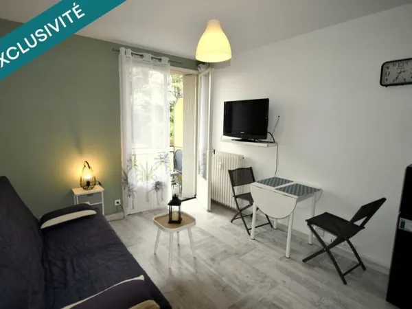 Studio meublé avec balcon - Parking - investissement clé en main