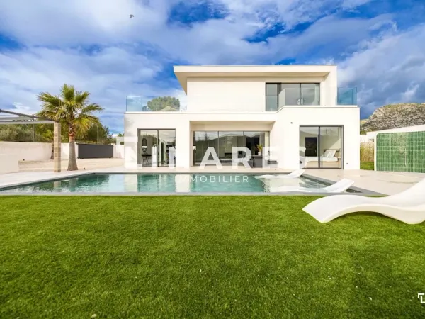 Villa 4 pièces 167 m²