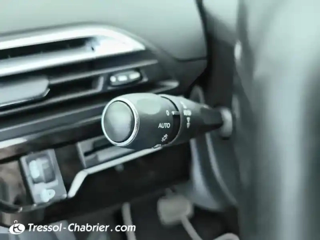 Citroën C4 Picasso bluehdi 120 s&amp;s eat6 feel — photo 7