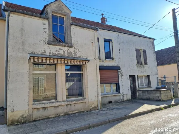 Maison 7 pièces 280 m²