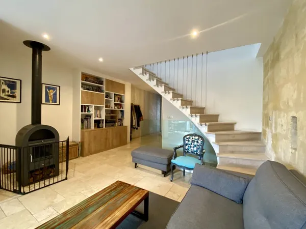 BELLE ÉCHOPPE FAMILIALE MEUBLÉE DE 120 M2 AVEC JARDIN ET DÉP