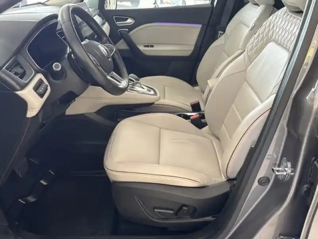 Renault Captur 1.3 154 ch initiale paris camé — photo 12