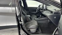 Toyota Corolla 1.8 140ch Design MY23 — photo 15