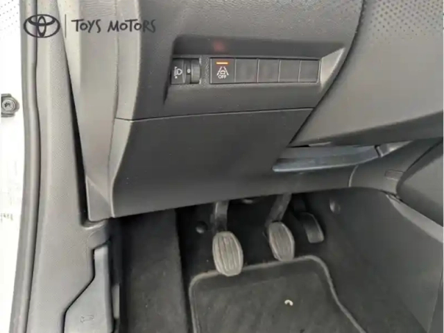 Peugeot 2008 active 1.2 101 ch — photo 14