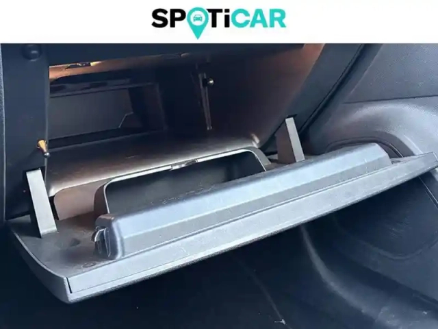 Citroën C4 e- 136 ch automatique — photo 33