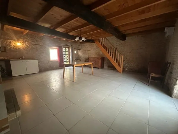 Appartement 2 pièces 64 m²