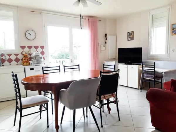 Maison 8 pièces 130 m²