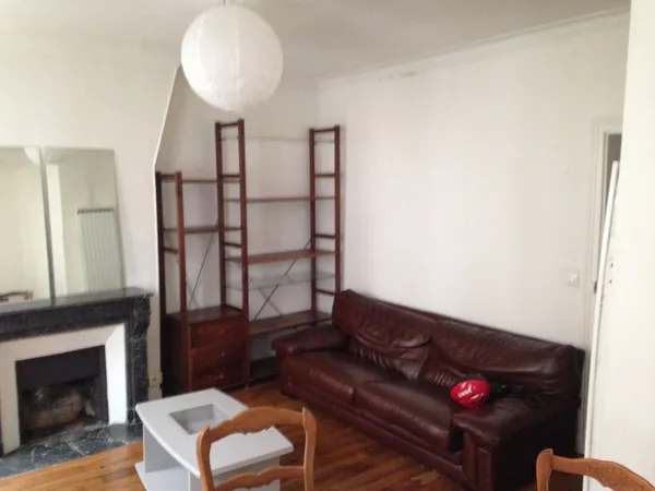 Loue 2 pièces meublées 37m² à Paris Batignolles