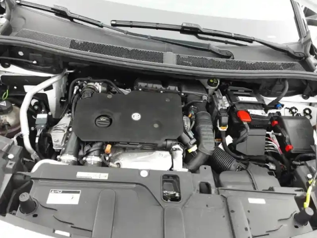 Peugeot 3008 bluehdi 130ch s&amp;s eat8 — photo 15