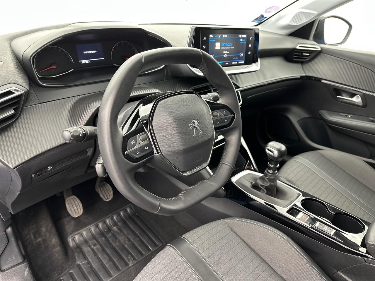 Peugeot 208 puretech 100 s&s bvm6 allure — photo 8
