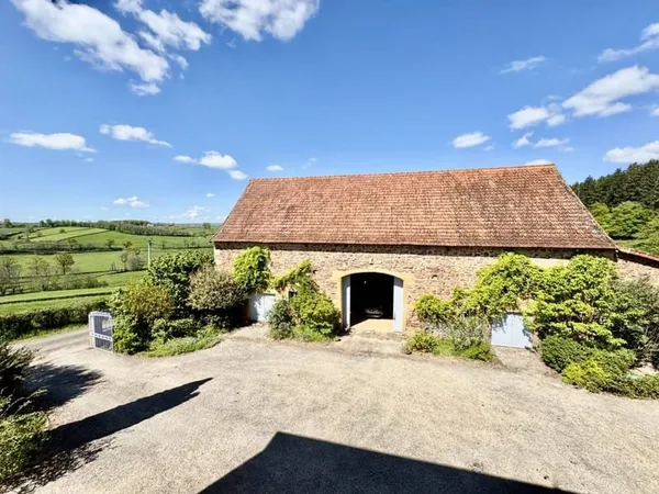Villa 14 pièces 481 m²